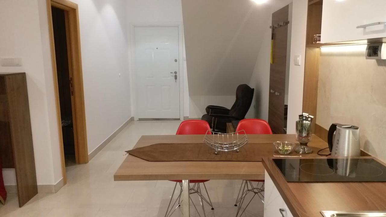 Centar Lux Vrsac Daire Dış mekan fotoğraf