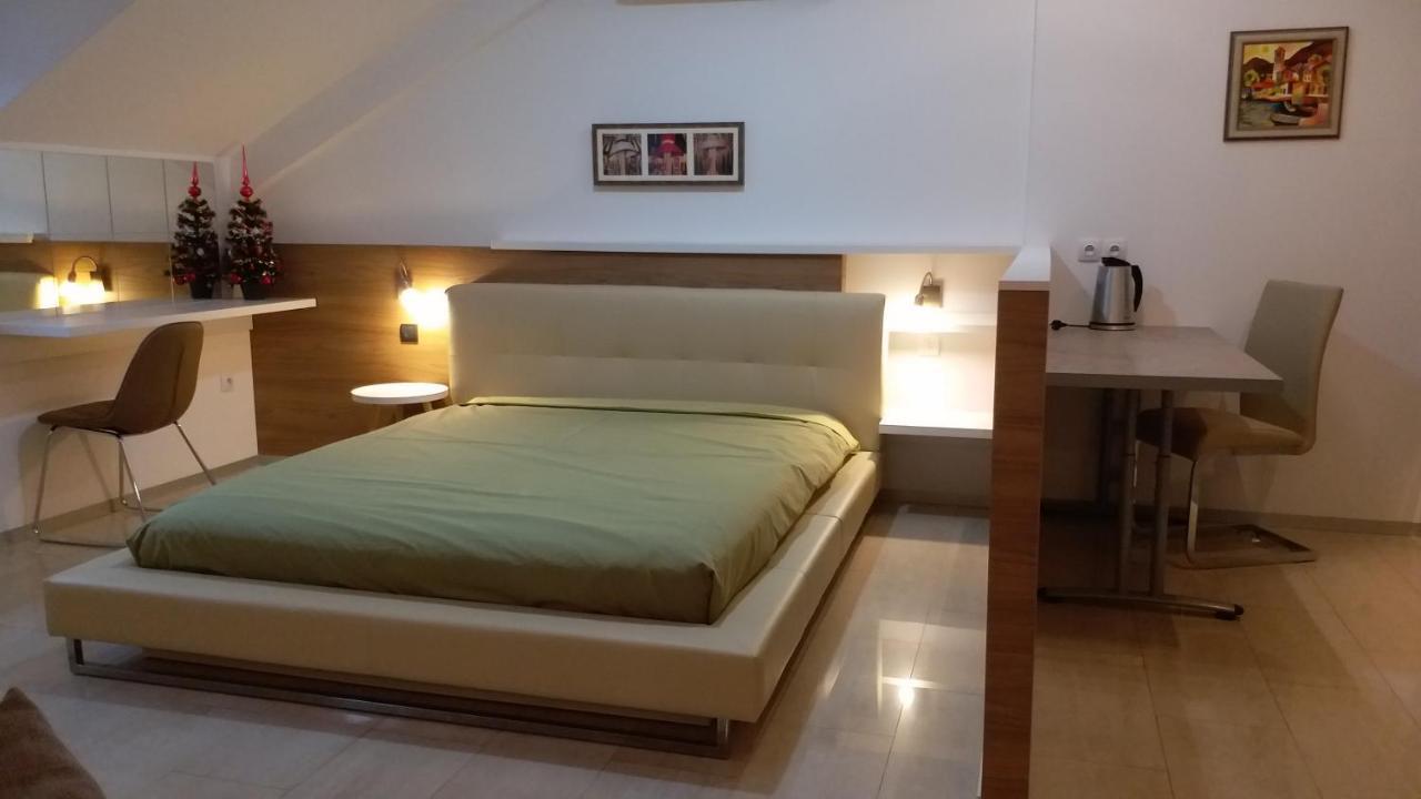Centar Lux Vrsac Daire Dış mekan fotoğraf