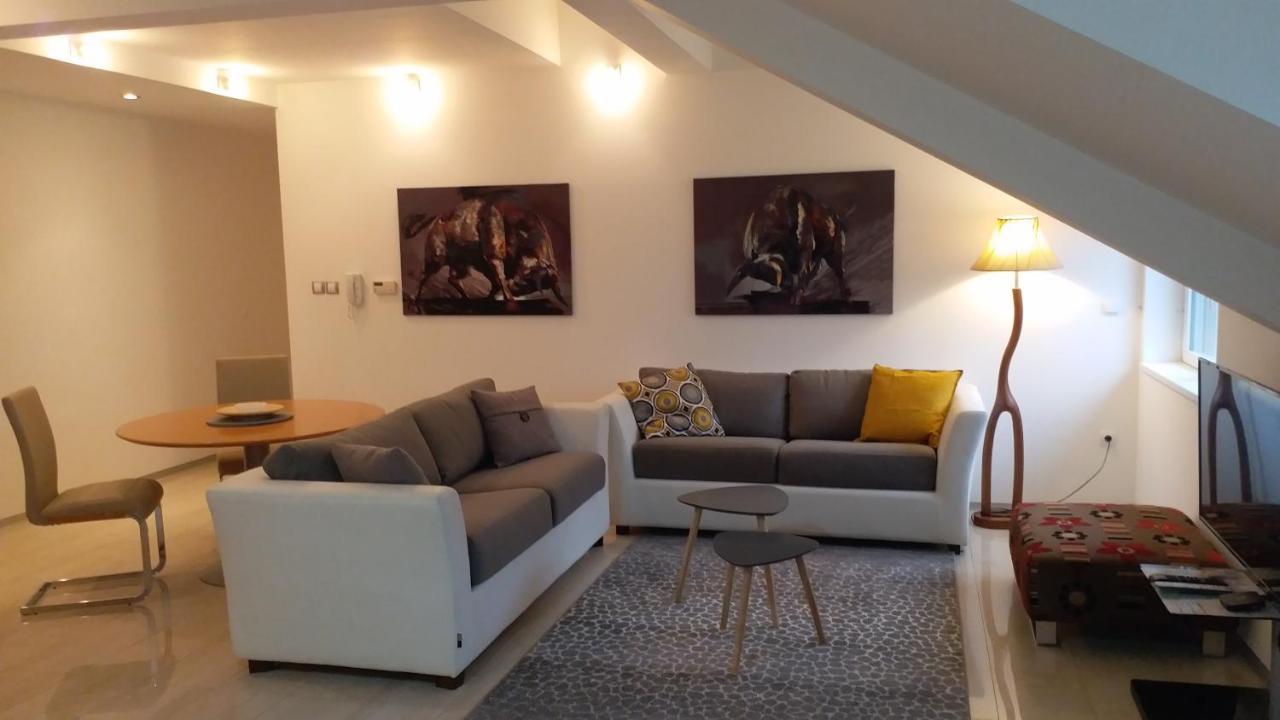 Centar Lux Vrsac Daire Dış mekan fotoğraf