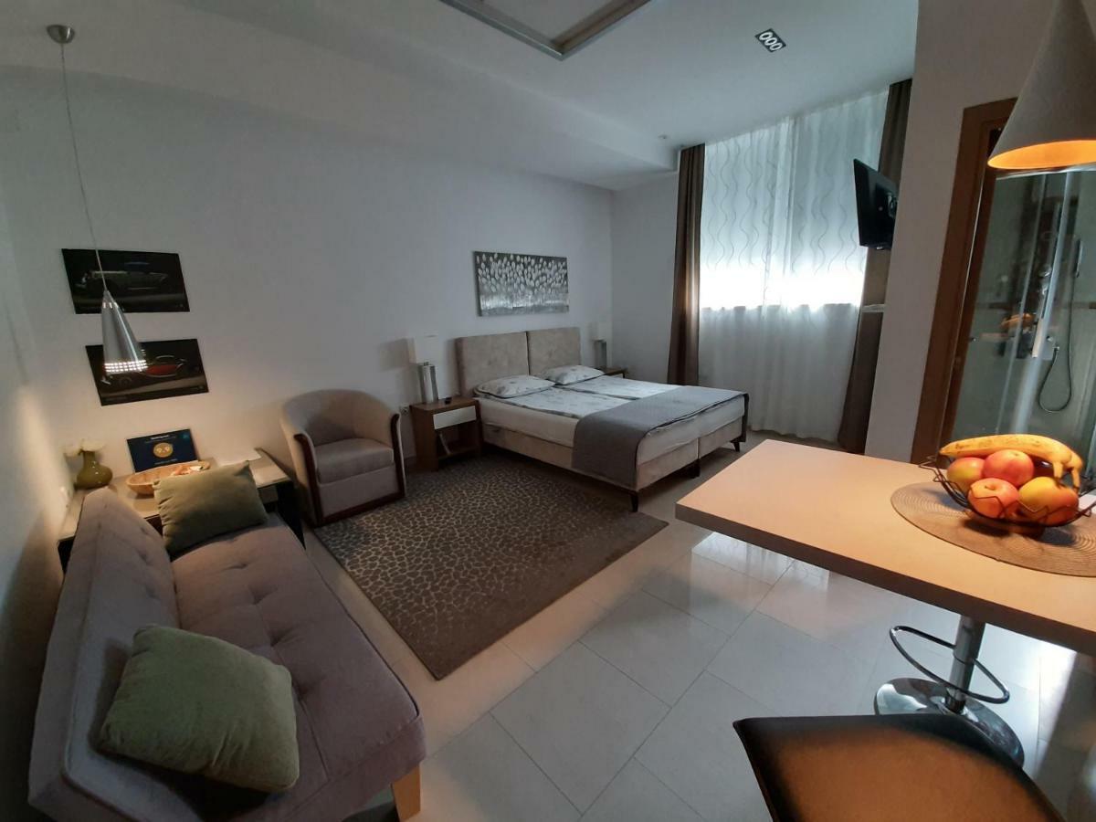 Centar Lux Vrsac Daire Dış mekan fotoğraf